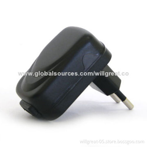 5.0V/2,000mA USB Mobile Phone Charger with CE/GS and RoHS Marks